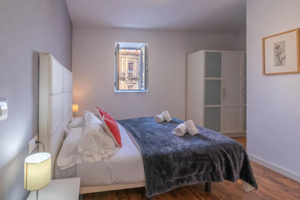 Reservaloen Terrazas De La Catedral Sevilla Apartment